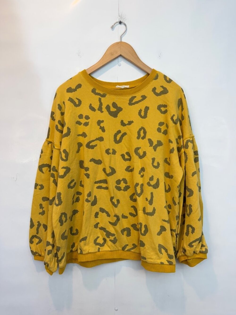 Easel Yellow Leopard Print Sweatshirt Size Medium Oversized Pullover Boho Chic